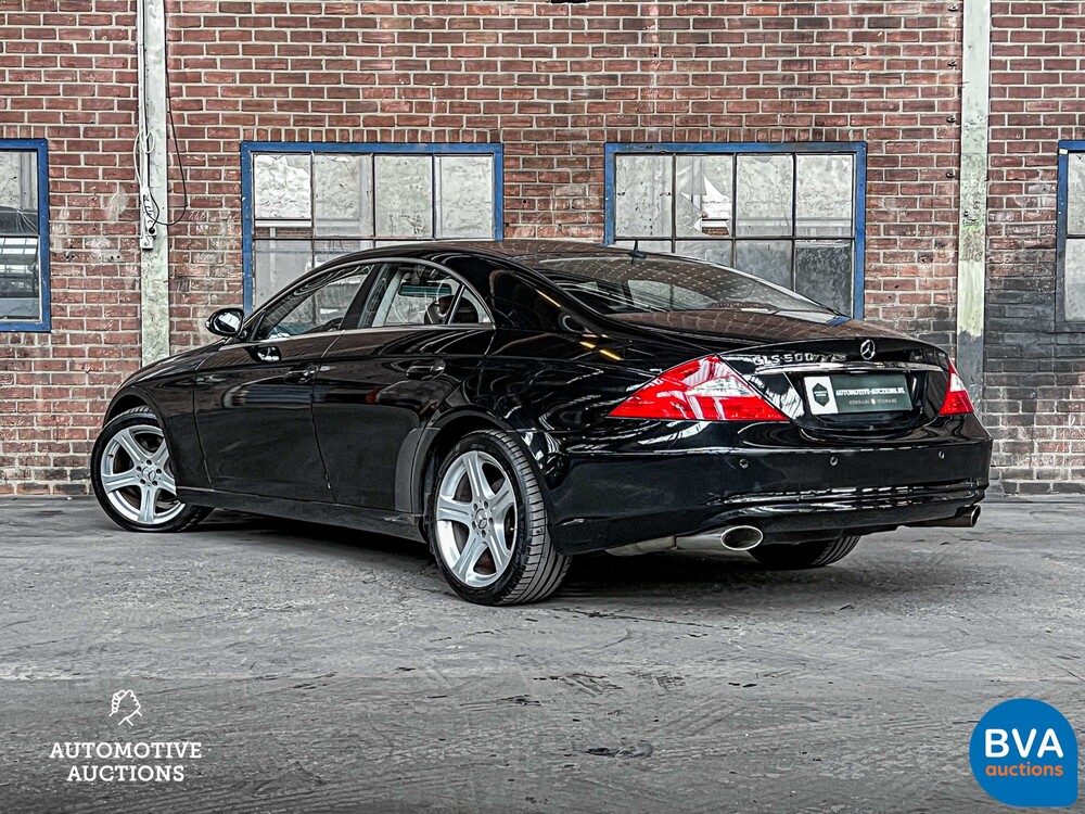 Mercedes-Benz CLS500 5.0 V8 306pk 2005 CLS-Klasse -Youngtimer-.