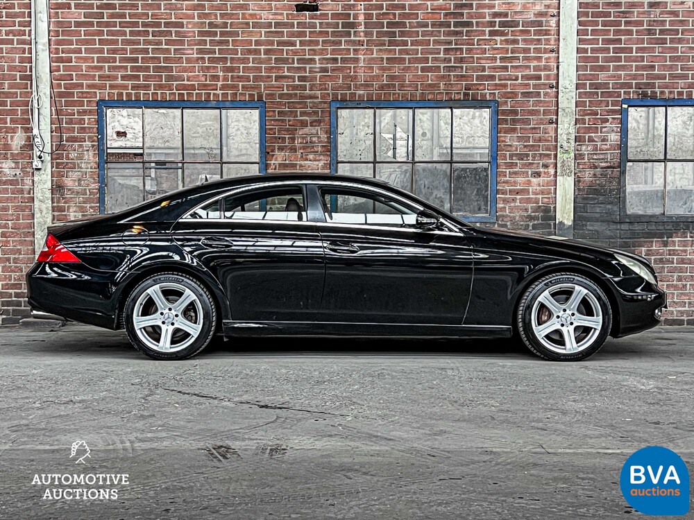 Mercedes-Benz CLS500 5.0 V8 306pk 2005 CLS-Klasse -Youngtimer-.