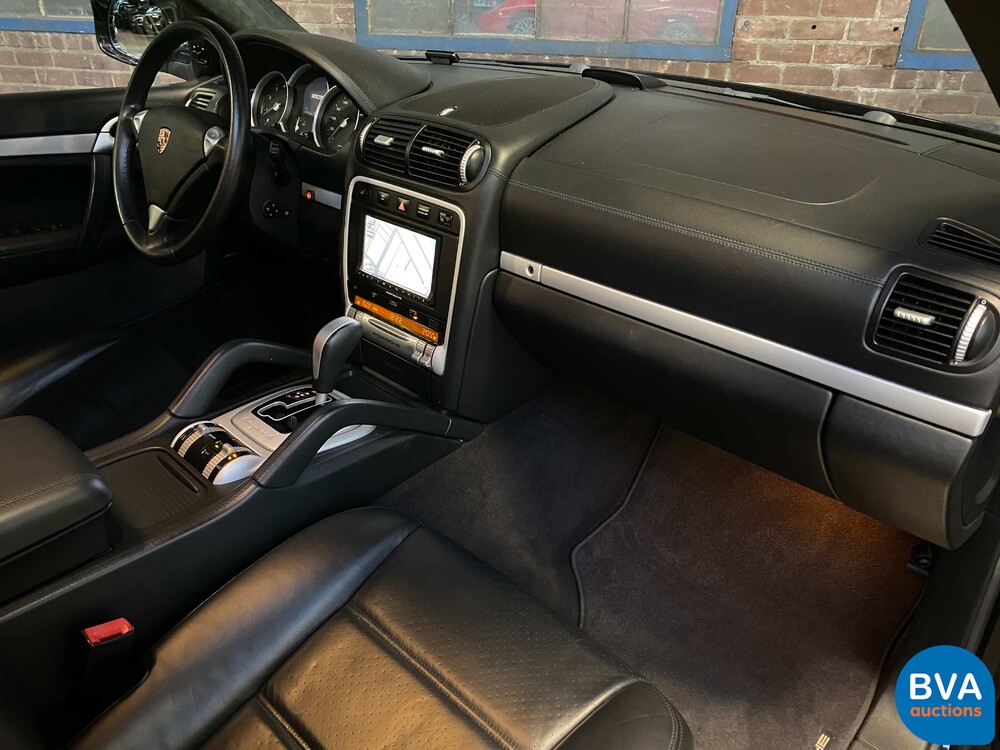 Porsche Cayenne Turbo 4.8 V8 500PS 2000 -Youngtimer-.