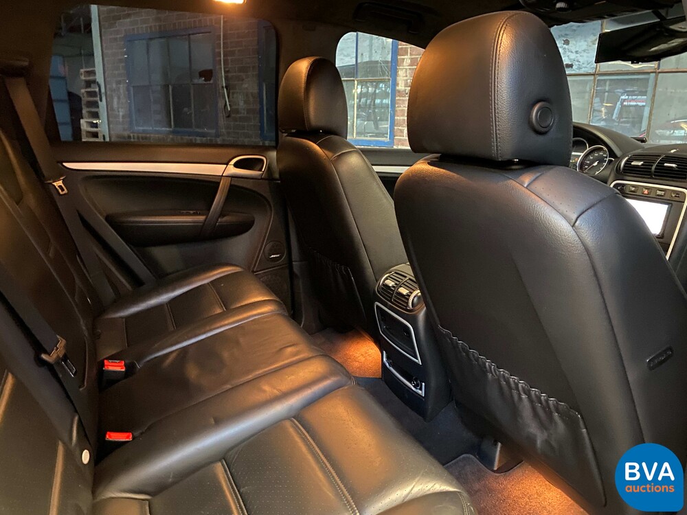 Porsche Cayenne Turbo 4.8 V8 500PS 2000 -Youngtimer-.