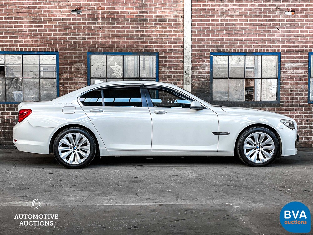 BMW ActiveHybrid 7 F04 4.4 465hp 2011 7 series.
