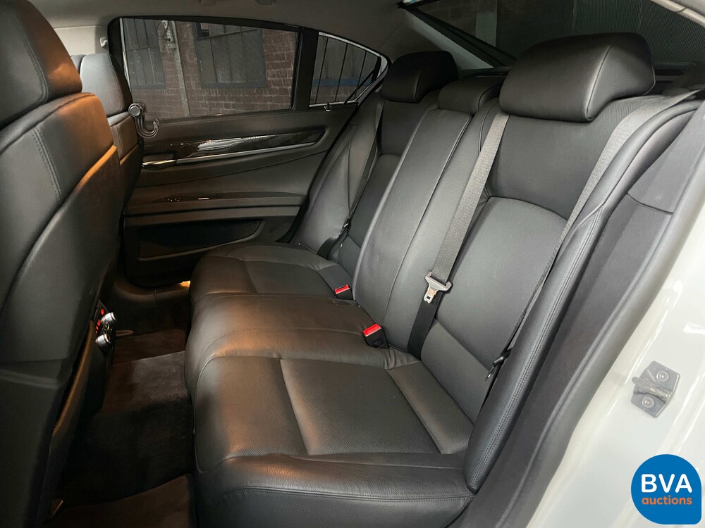 BMW ActiveHybrid 7 F04 4.4 465hp 2011 7 series.