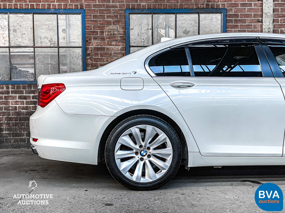 BMW ActiveHybrid 7 F04 4.4 465hp 2011 7 series.