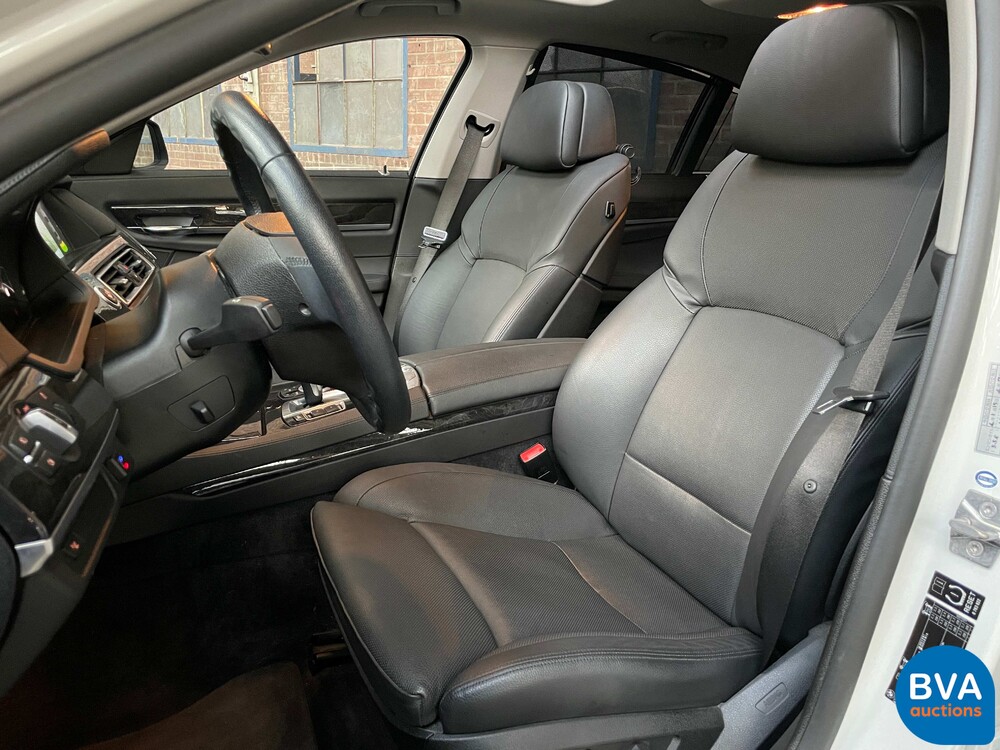 BMW ActiveHybrid 7 F04 4.4 465hp 2011 7 series.