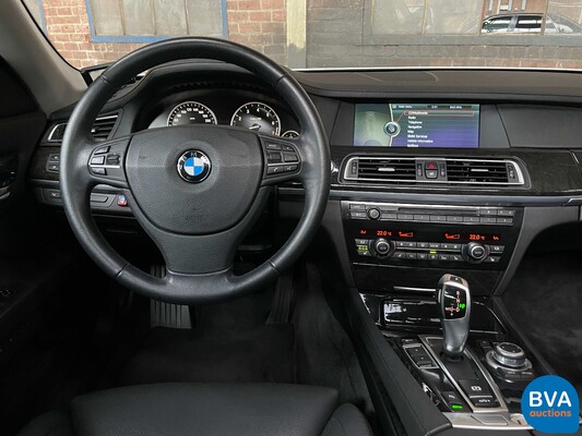 BMW ActiveHybrid 7 F04 4.4 465hp 2011 7 series.