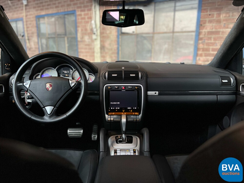 Porsche Cayenne Turbo S4.8 V8 550PS 2008 -Youngtimer-.