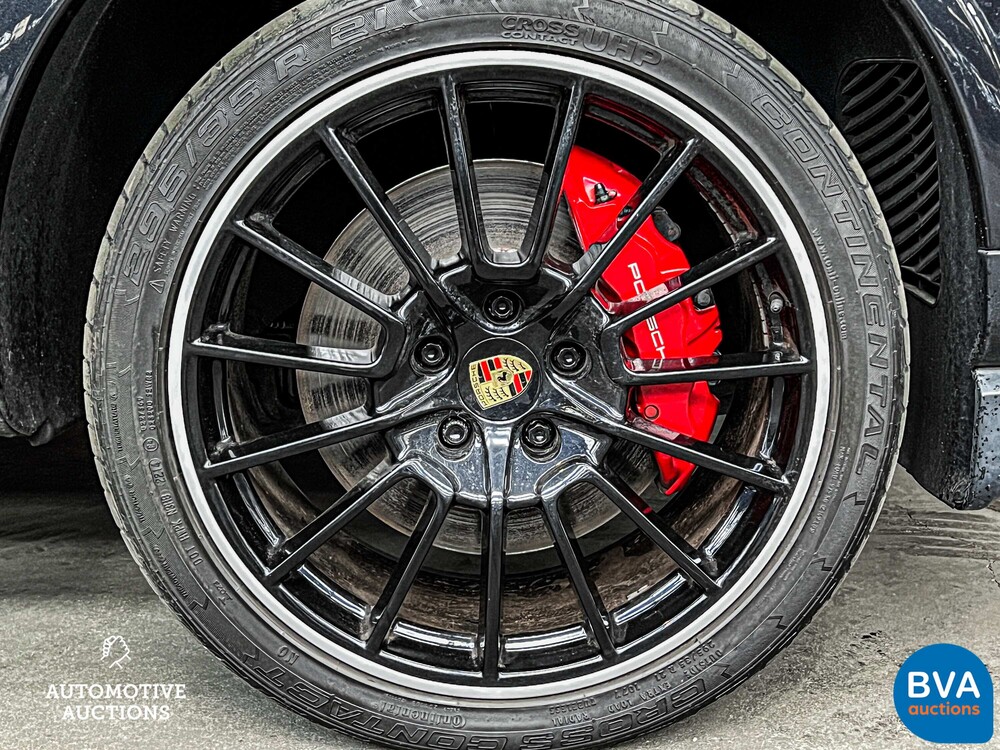 Porsche Cayenne Turbo S4.8 V8 550PS 2008 -Youngtimer-.