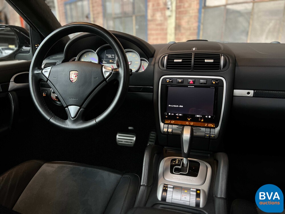 Porsche Cayenne Turbo S4.8 V8 550PS 2008 -Youngtimer-.