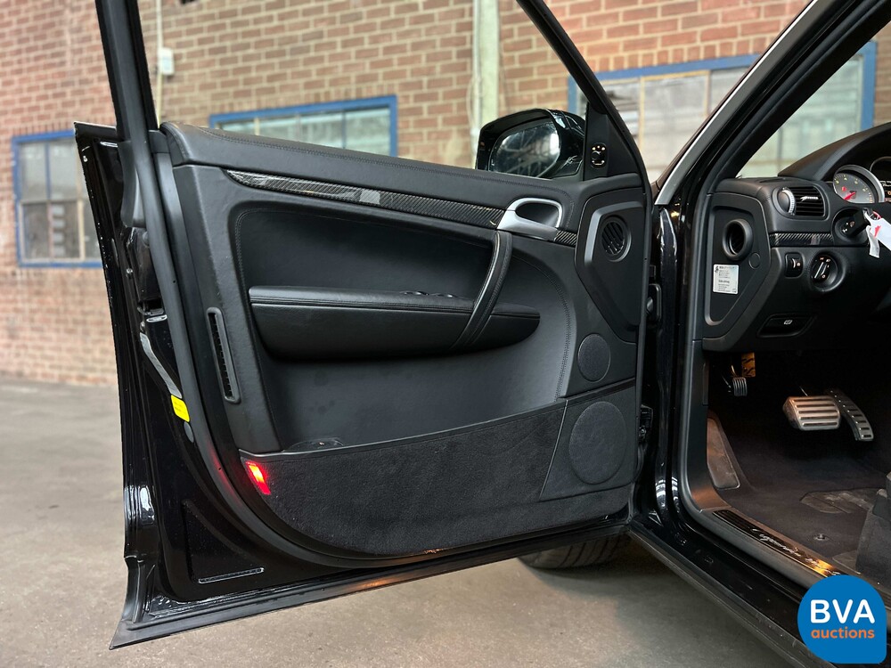 Porsche Cayenne Turbo S4.8 V8 550PS 2008 -Youngtimer-.