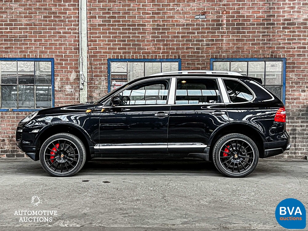 Porsche Cayenne Turbo S4.8 V8 550PS 2008 -Youngtimer-.