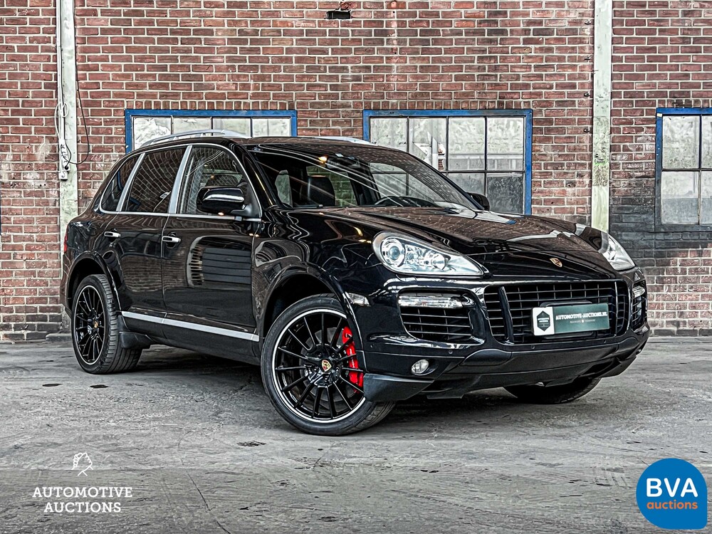 Porsche Cayenne Turbo S4.8 V8 550PS 2008 -Youngtimer-.