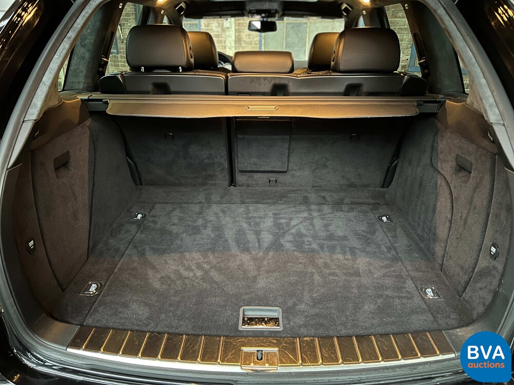 Porsche Cayenne Turbo S4.8 V8 550PS 2008 -Youngtimer-.