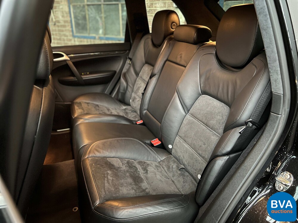 Porsche Cayenne Turbo S4.8 V8 550PS 2008 -Youngtimer-.