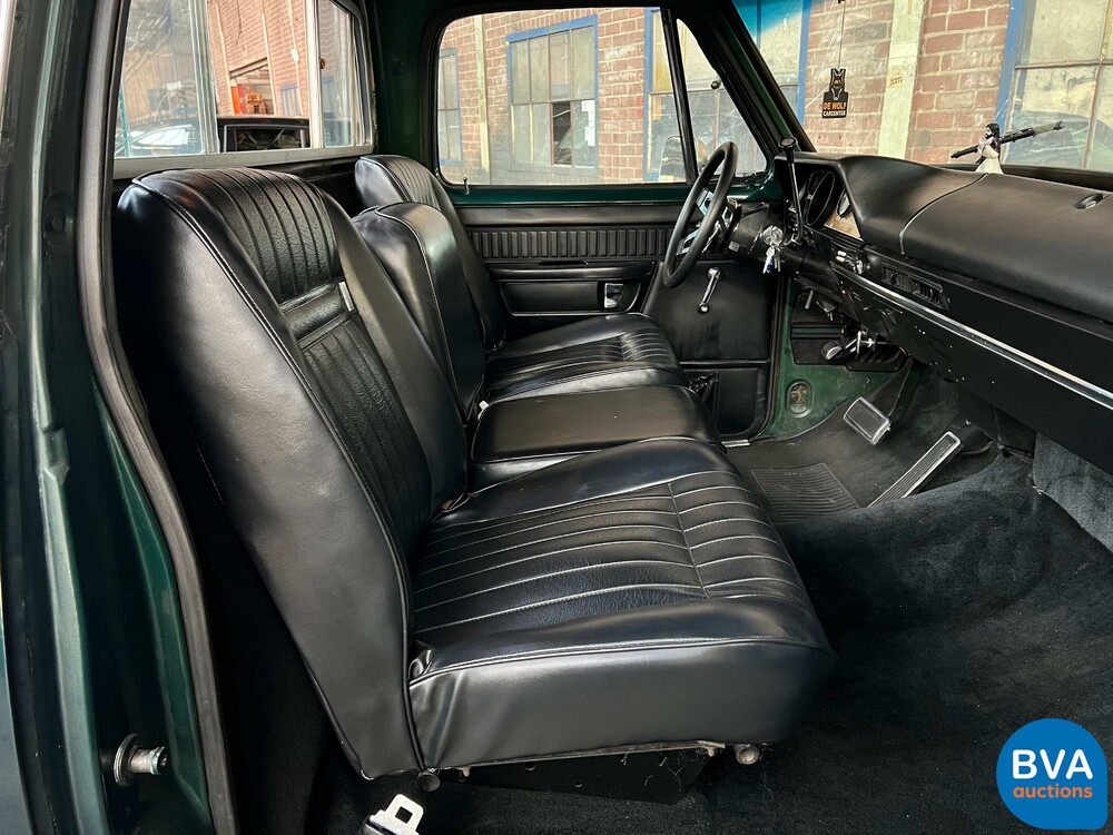 Ausweichen D200 5.9 182 PS 1974, 65-YD-23.