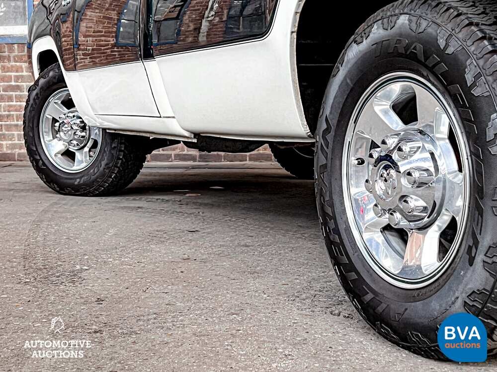 Ausweichen D200 5.9 182 PS 1974, 65-YD-23.