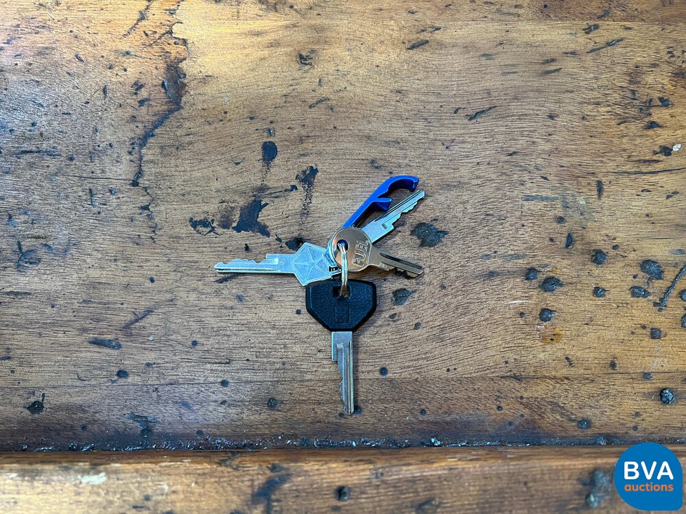 Ausweichen D200 5.9 182 PS 1974, 65-YD-23.