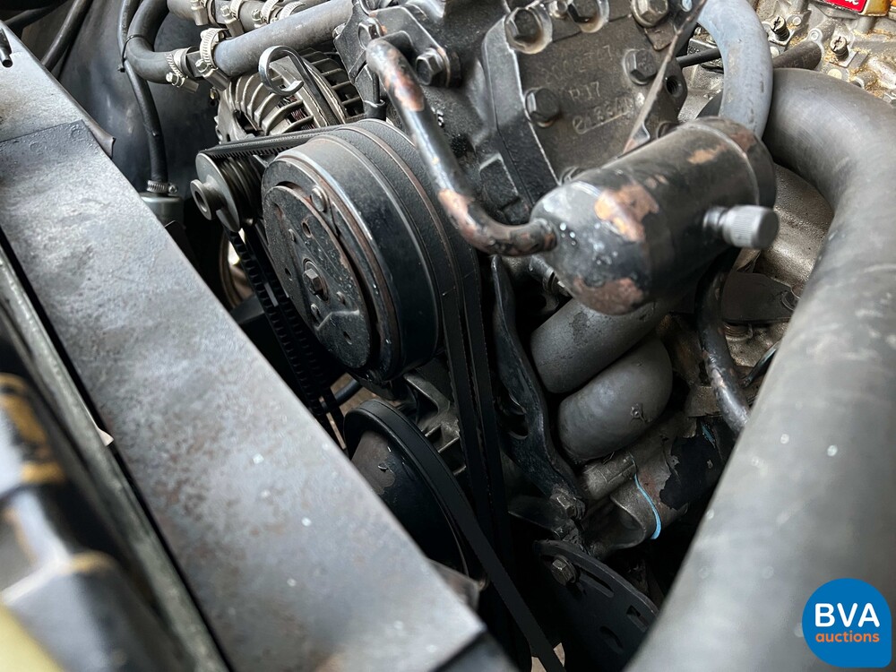 Ausweichen D200 5.9 182 PS 1974, 65-YD-23.