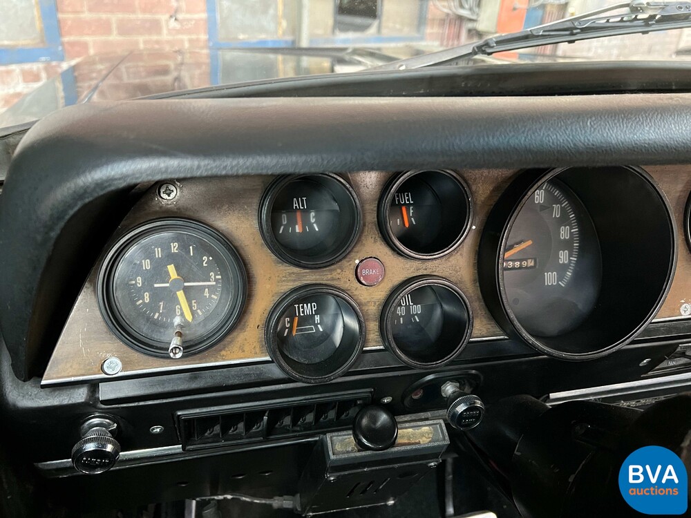 Ausweichen D200 5.9 182 PS 1974, 65-YD-23.