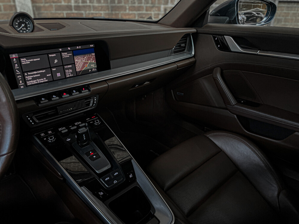 Porsche 911 4s Cabriolet 992 SportChrono 3.0 450pk SportDesign 2019, H-643-ZL