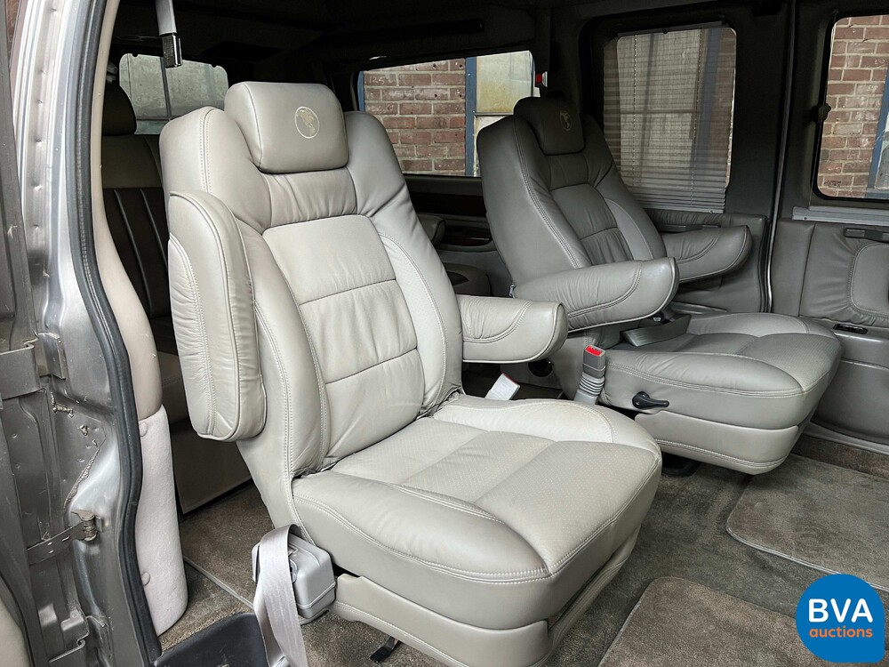 G.mr.c. Savana Camper Van 2008 GMC.