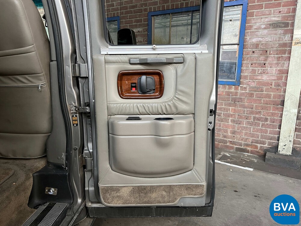 G.mr.c. Savana Camper Van 2008 GMC.