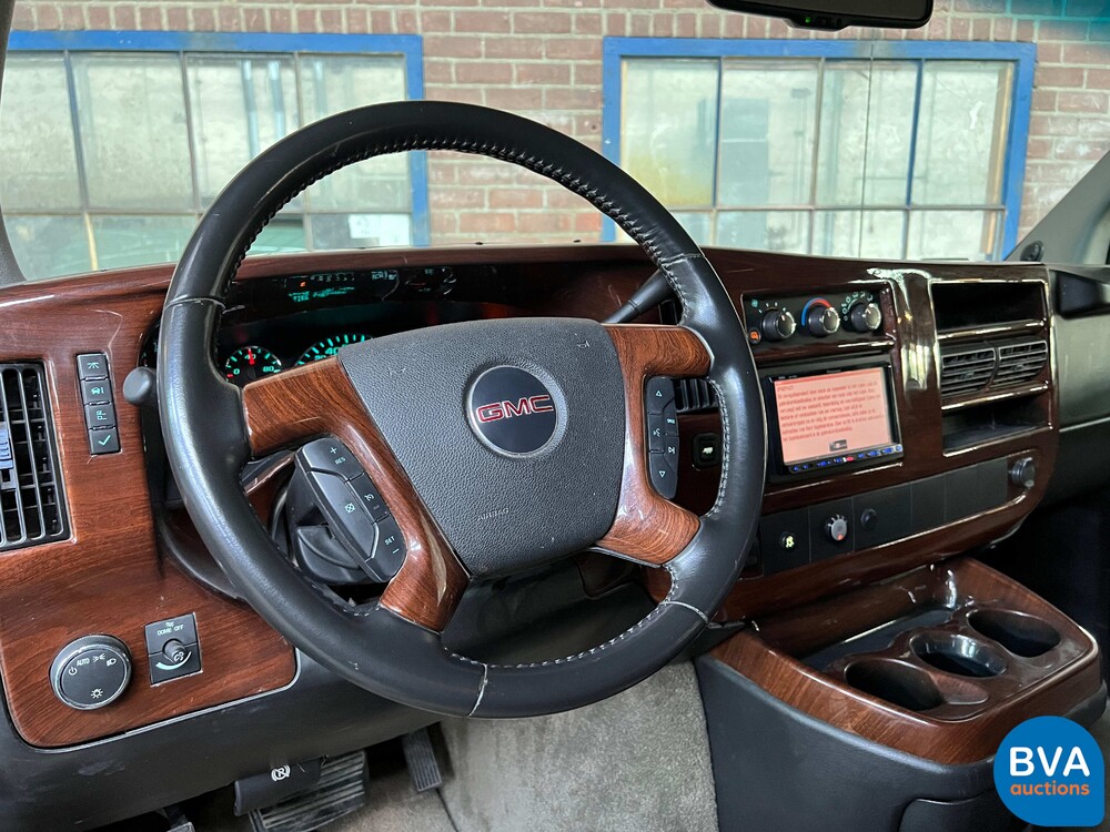 G.mr.c. Savana Camper Van 2008 GMC.