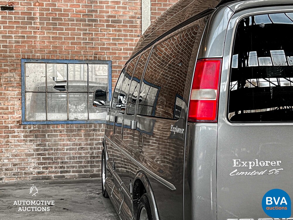 G.mr.c. Savana Camper Van 2008 GMC.