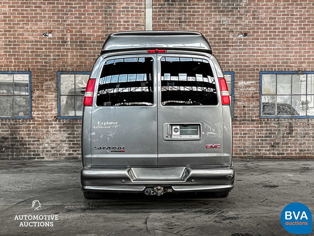 G.mr.c. Savana Camper Van 2008 GMC.