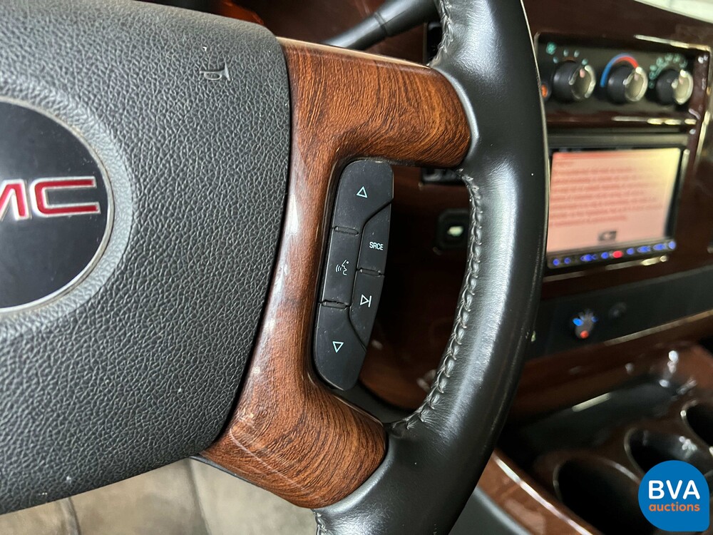 G.mr.c. Savana Camper Van 2008 GMC.