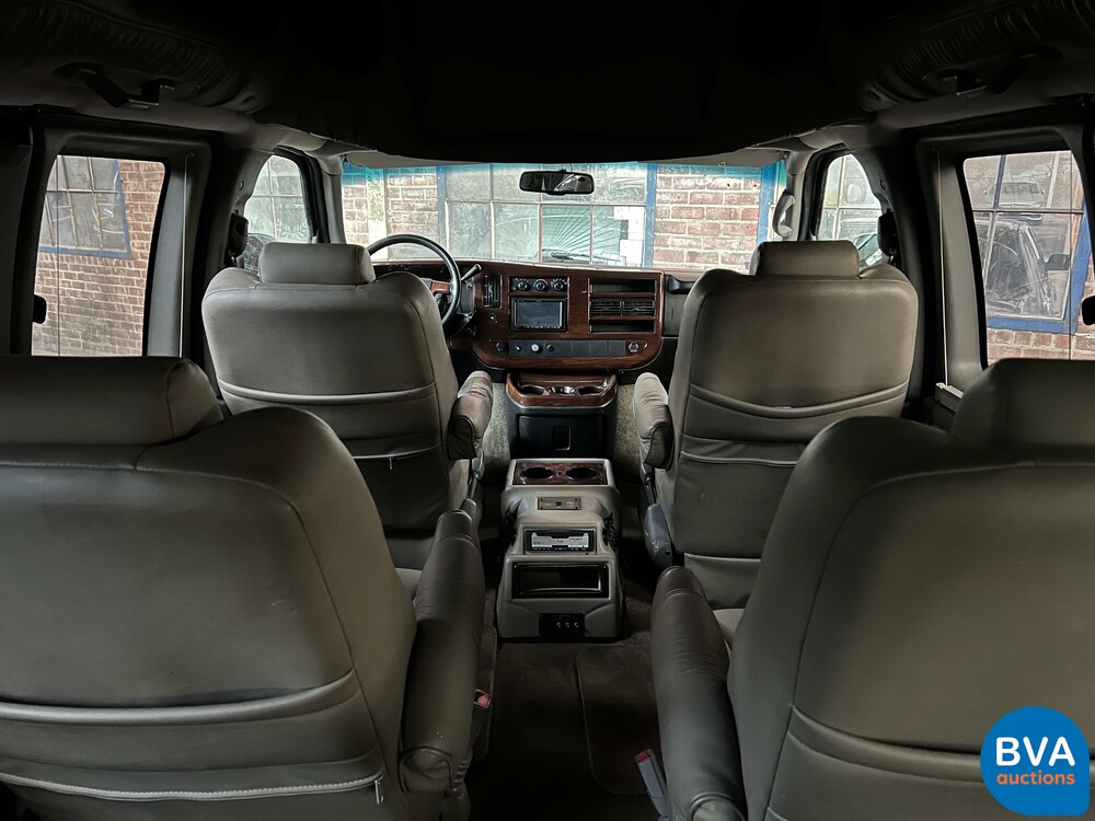 G.mr.c. Savana Camper Van 2008 GMC.