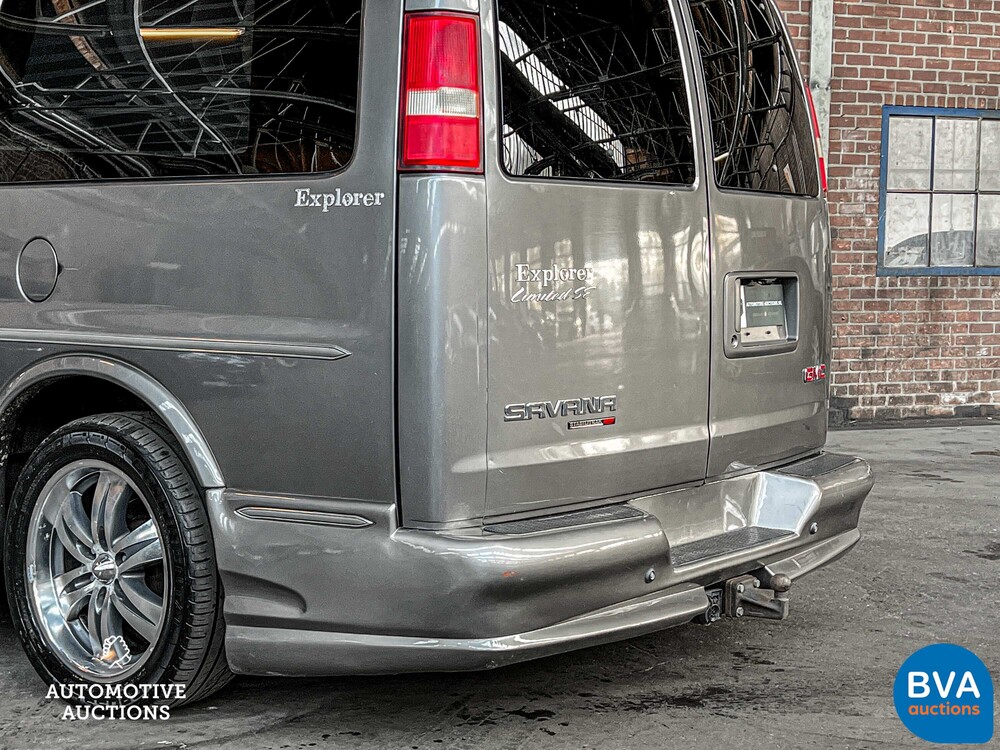 G.mr.c. Savana Camper Van 2008 GMC.