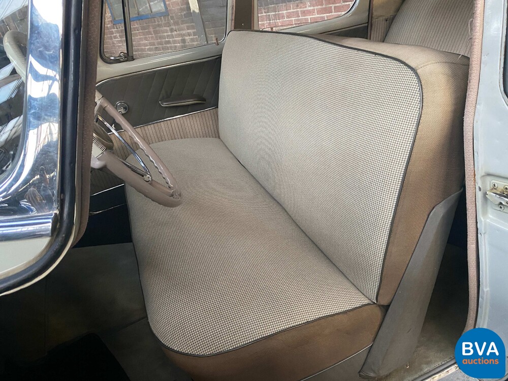 Studebaker Commander 4.2 V8 1955, SX-92-75