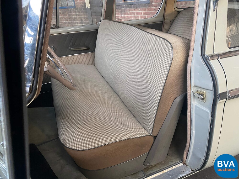 Studebaker Commander 4.2 V8 1955, SX-92-75