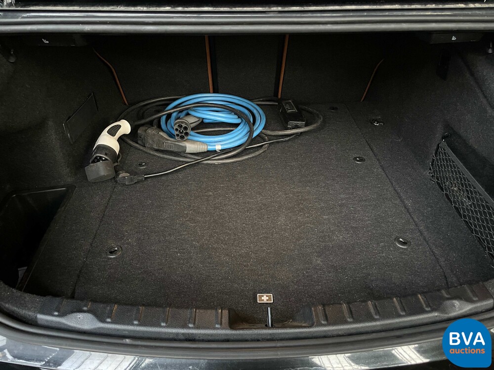 BMW 330e M-Sport 2.0 eDrive 252pk 2016 3-Serie -Org. NL-, JD-046 J