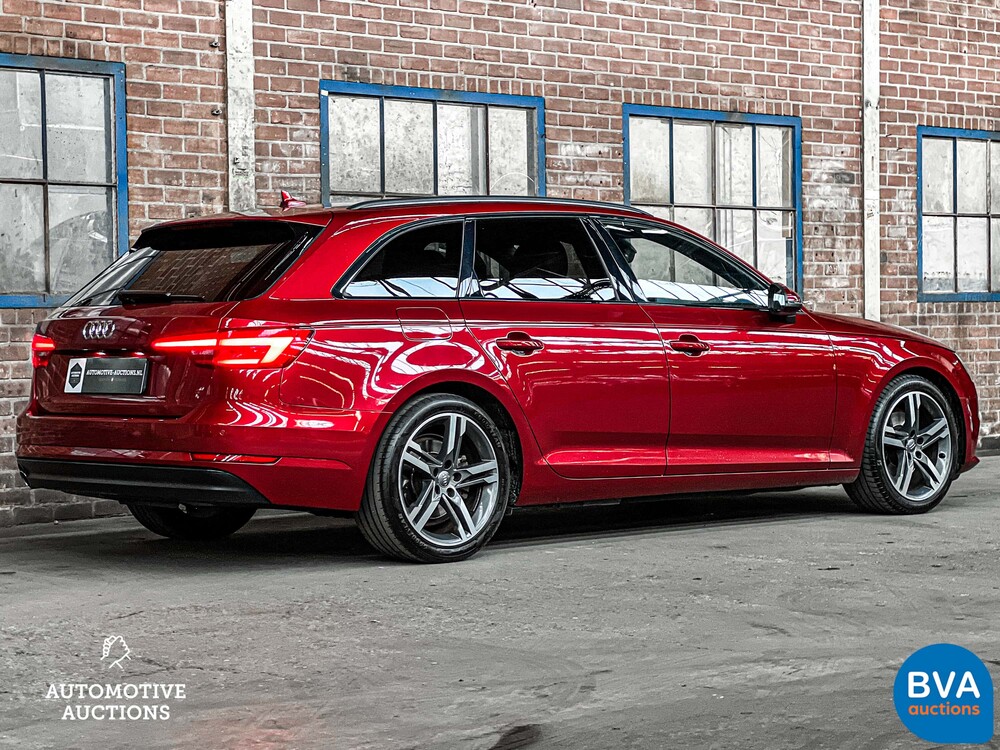 Audi A4 Avant 2.0 TDI S-Line 150pk 2017 -Org. NL-, NL-149-D