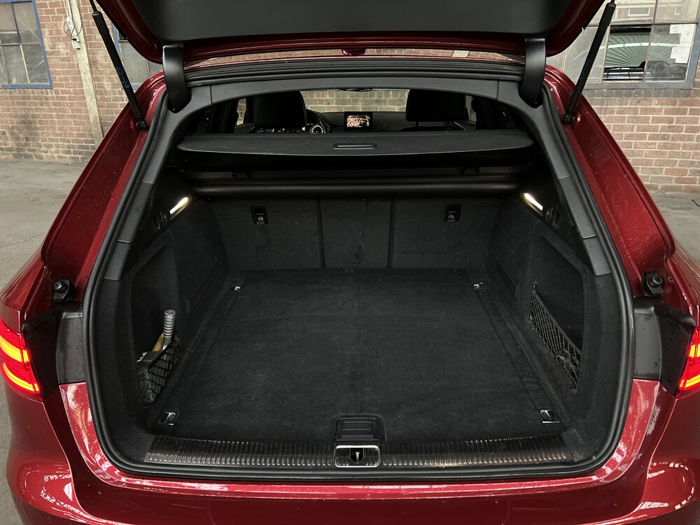 Audi A4 Avant 2.0 TDI S-Line 150pk 2017 -Org. NL-, NL-149-D