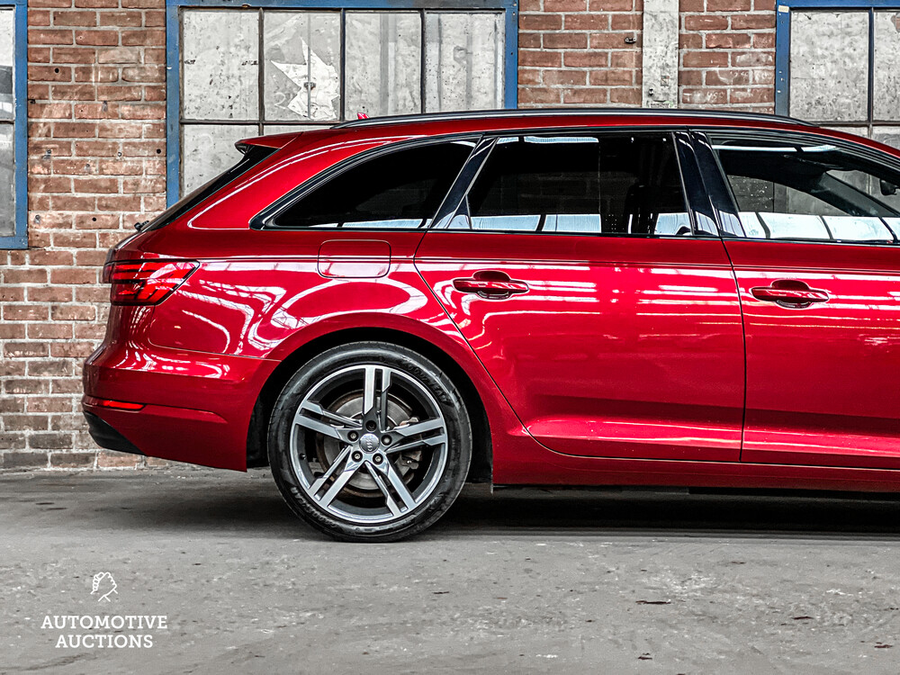 Audi A4 Avant 2.0 TDI S-Line 150pk 2017 -Org. NL-, NL-149-D