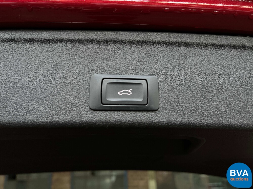 Audi A4 Avant 2.0 TDI S-Line 150pk 2017 -Org. NL-, NL-149-D