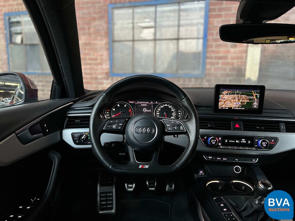 Audi A4 Avant 2.0 TDI S-Line 150pk 2017 -Org. NL-, NL-149-D