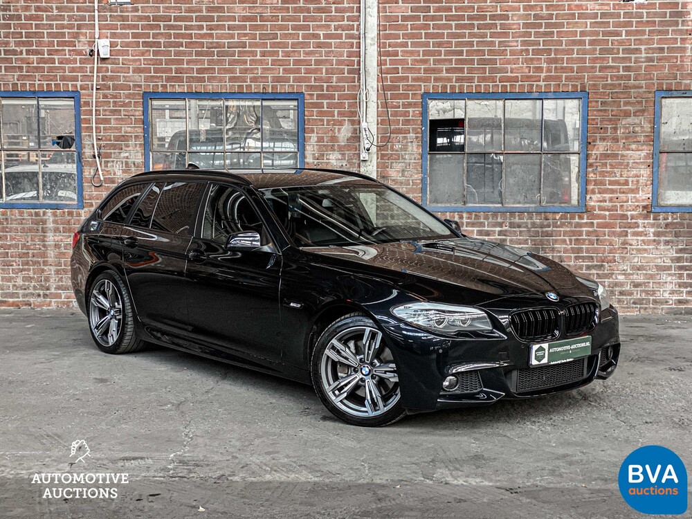BMW 535d Touring High Executive FACELIFT 299pk 2010 5-Serie, J-061-BD