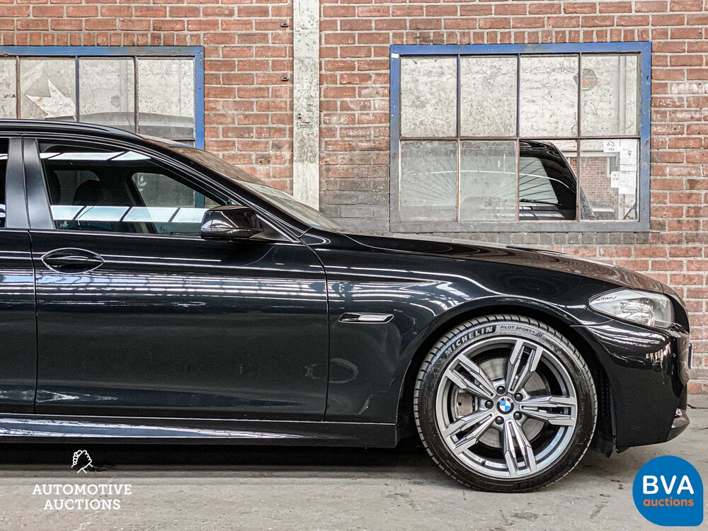 BMW 535d Touring High Executive FACELIFT 299pk 2010 5-Serie, J-061-BD