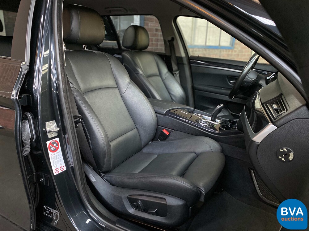 BMW 535d Touring High Executive FACELIFT 299pk 2010 5-Serie, J-061-BD