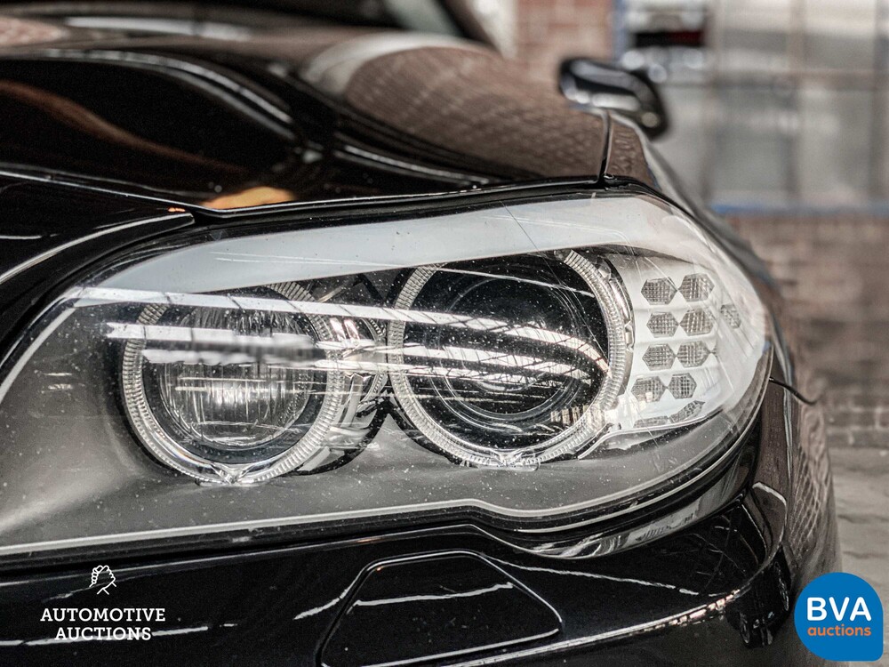 BMW 535d Touring High Executive FACELIFT 299pk 2010 5-Serie, J-061-BD