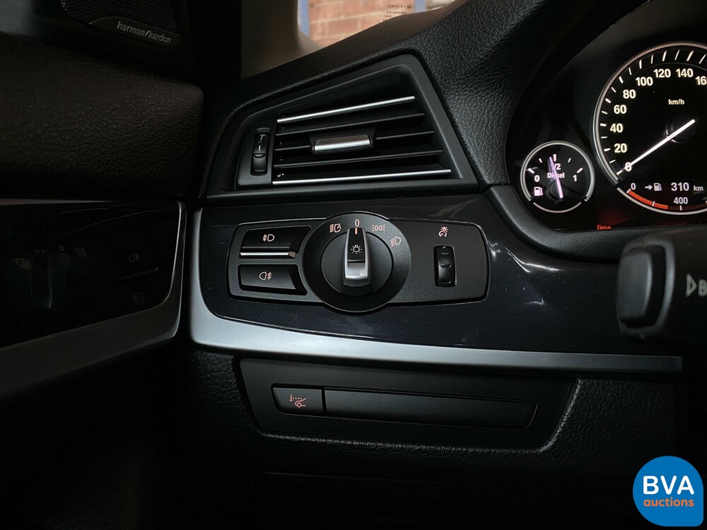 BMW 535d Touring High Executive FACELIFT 299pk 2010 5-Serie, J-061-BD