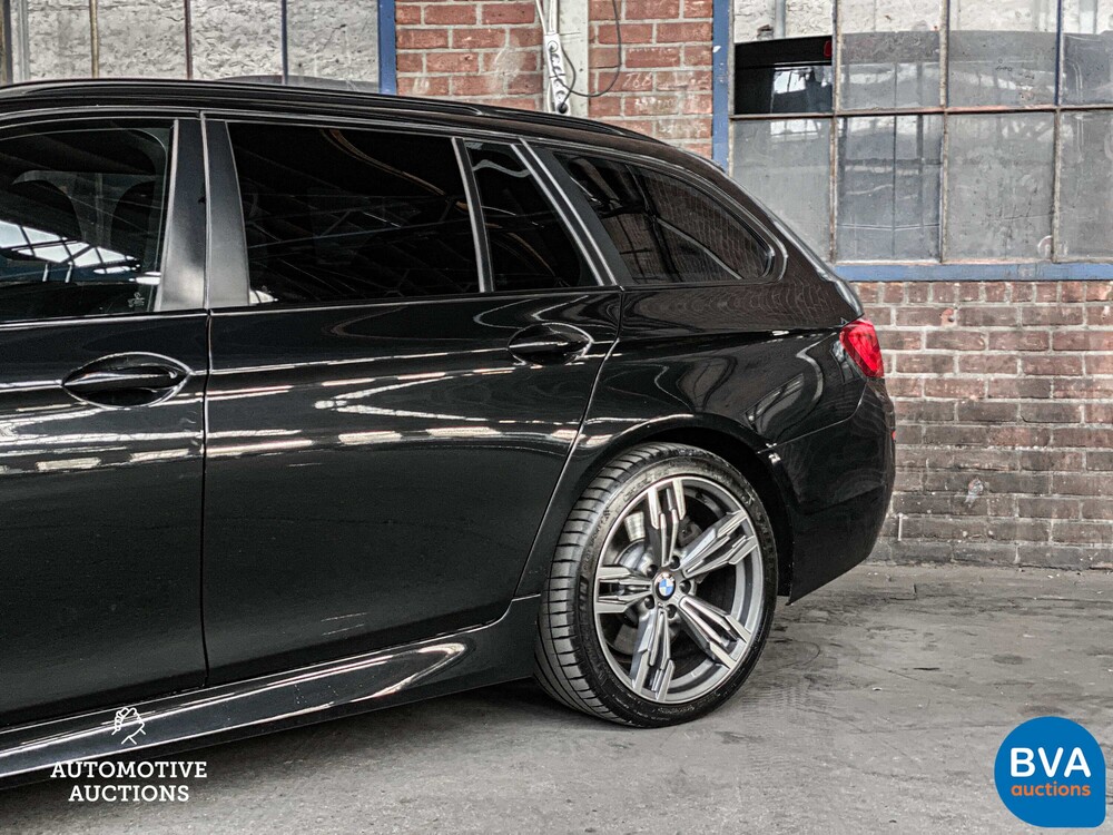 BMW 535d Touring High Executive FACELIFT 299pk 2010 5-Serie, J-061-BD