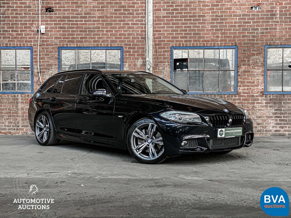 BMW 535d Touring High Executive FACELIFT 299pk 2010 5-Serie, J-061-BD