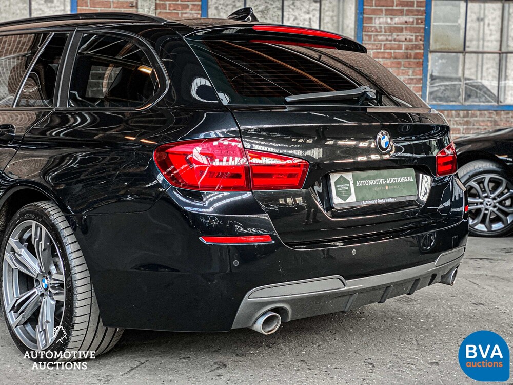 BMW 535d Touring High Executive FACELIFT 299pk 2010 5-Serie, J-061-BD