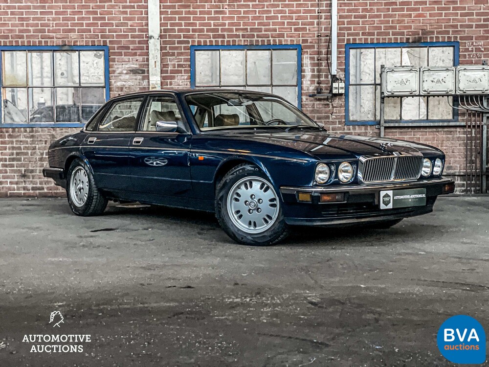 Jaguar XJ3.2 LE 203PS 1994 -Org. NL-, JJ-LX-16.
