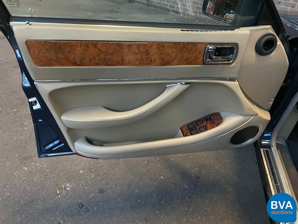 Jaguar XJ3.2 LE 203PS 1994 -Org. NL-, JJ-LX-16.