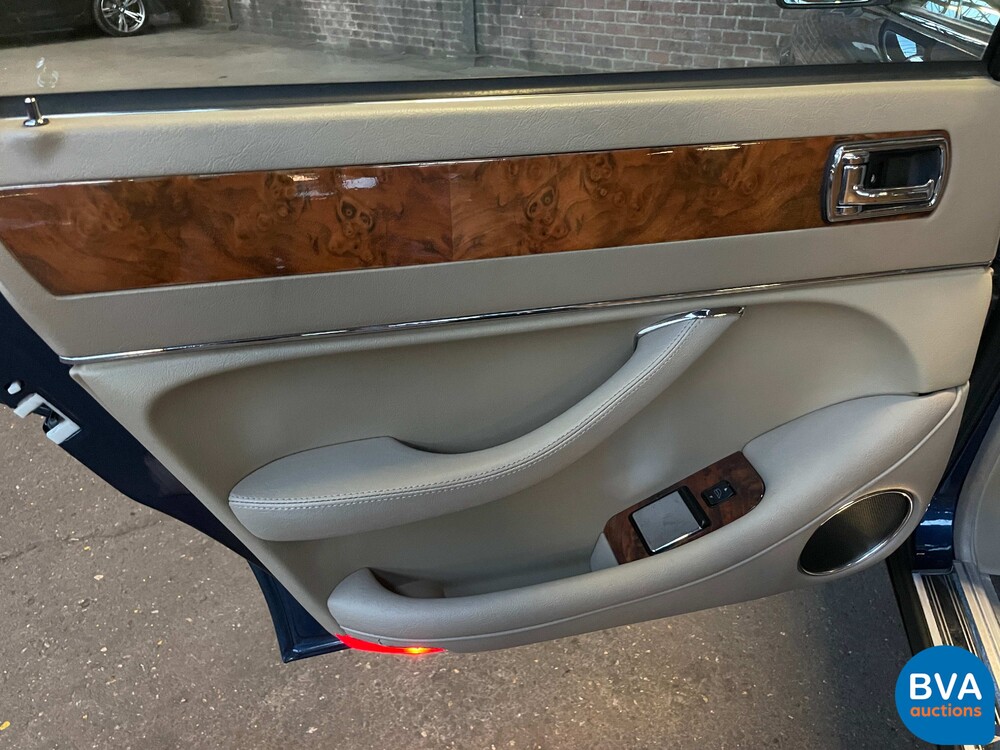 Jaguar XJ3.2 LE 203PS 1994 -Org. NL-, JJ-LX-16.